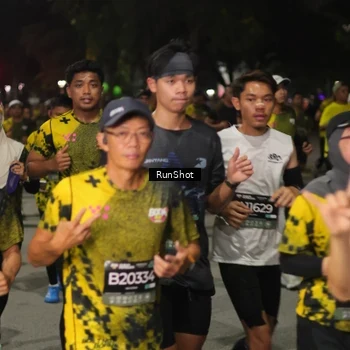 Runner Photo 7064245