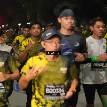 Runner Photo 7064247