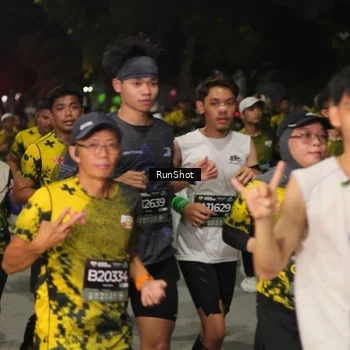 Runner Photo 7064248
