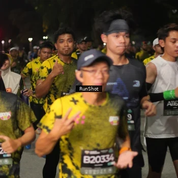 Runner Photo 7064249