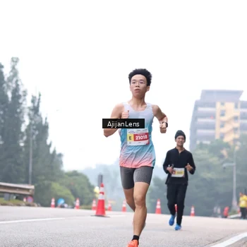 Runner Photo 7064254