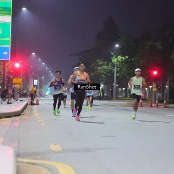 Runner Photo 7064257