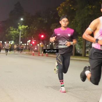 Runner Photo 7064258