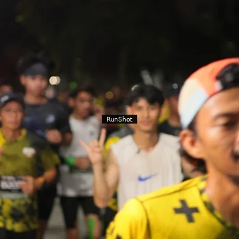 Runner Photo 7064261