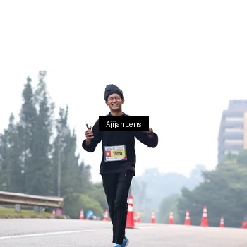Runner Photo 7064268