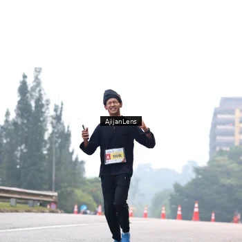 Runner Photo 7064270