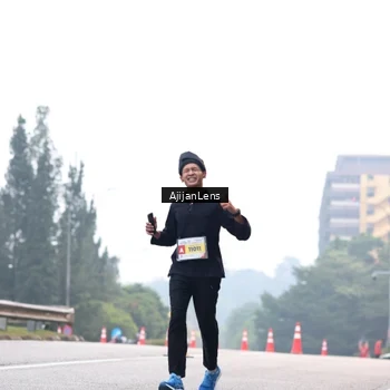 Runner Photo 7064277