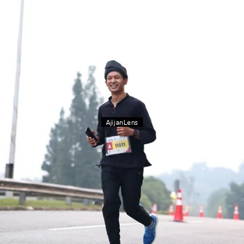 Runner Photo 7064278