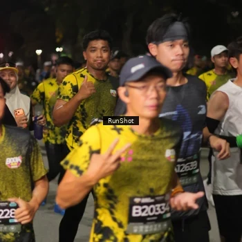 Runner Photo 7064289