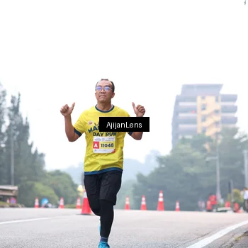 Runner Photo 7064295