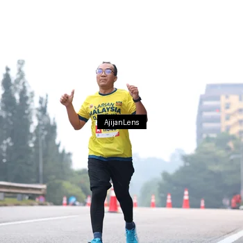 Runner Photo 7064298