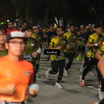 Runner Photo 7064305