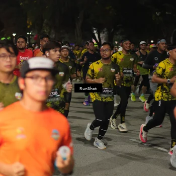 Runner Photo 7064308