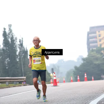 Runner Photo 7064310