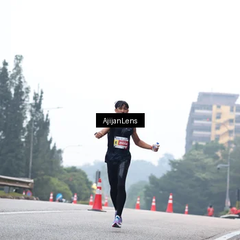 Runner Photo 7064323