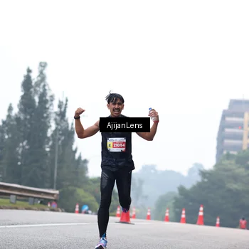 Runner Photo 7064330