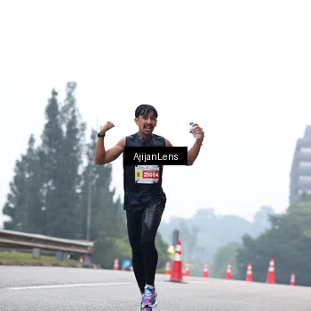 Runner Photo 7064333