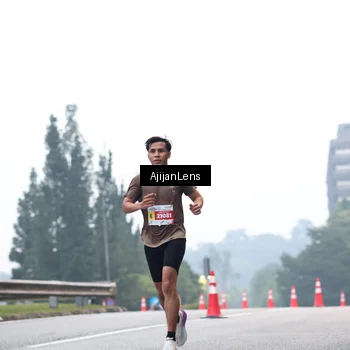 Runner Photo 7064358