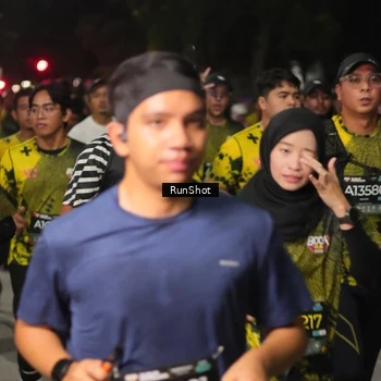 Runner Photo 7064377