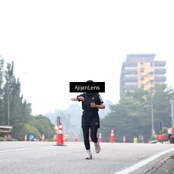 Runner Photo 7064382