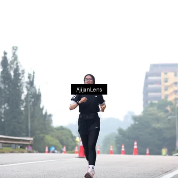 Runner Photo 7064394