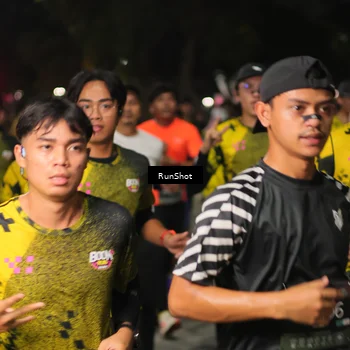 Runner Photo 7064400