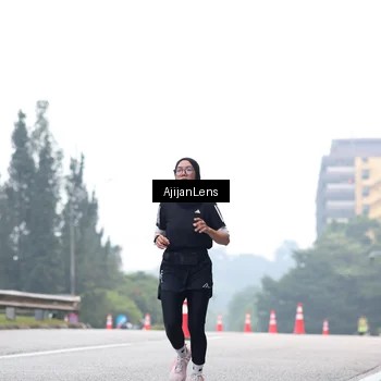 Runner Photo 7064403