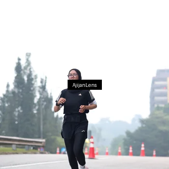 Runner Photo 7064406