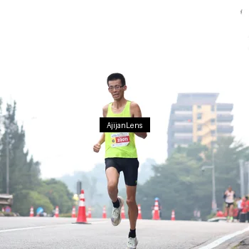 Runner Photo 7064413