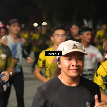 Runner Photo 7064418
