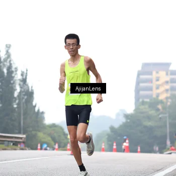 Runner Photo 7064422