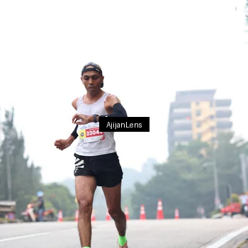 Runner Photo 7064435