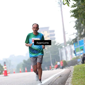 Runner Photo 7064451