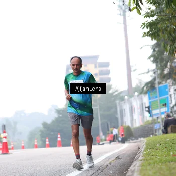 Runner Photo 7064452