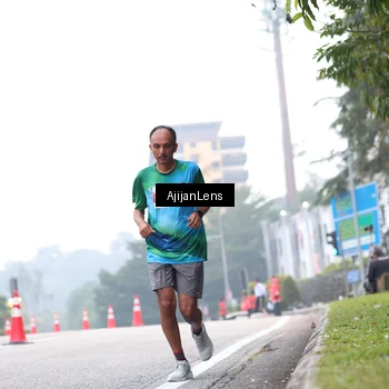 Runner Photo 7064455
