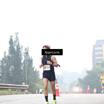 Runner Photo 7064458