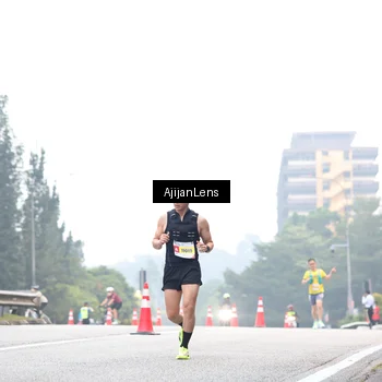 Runner Photo 7064460