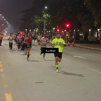 Runner Photo 7064473