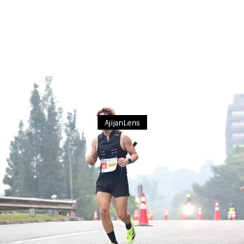 Runner Photo 7064477