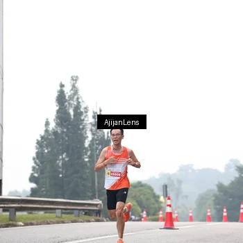 Runner Photo 7064497