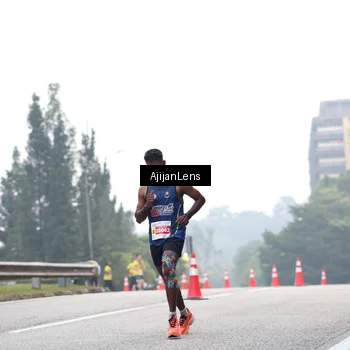 Runner Photo 7064510