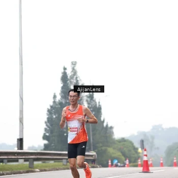 Runner Photo 7064514