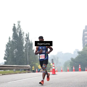 Runner Photo 7064520