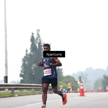 Runner Photo 7064524