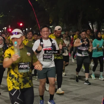 Runner Photo 7064528