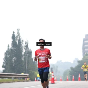 Runner Photo 7064538