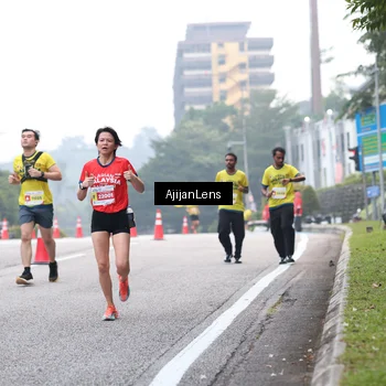Runner Photo 7064543