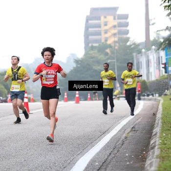 Runner Photo 7064551