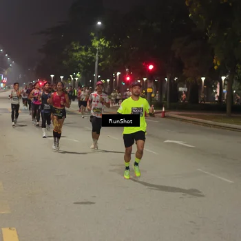 Runner Photo 7064554