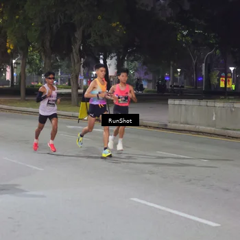 Runner Photo 7064564